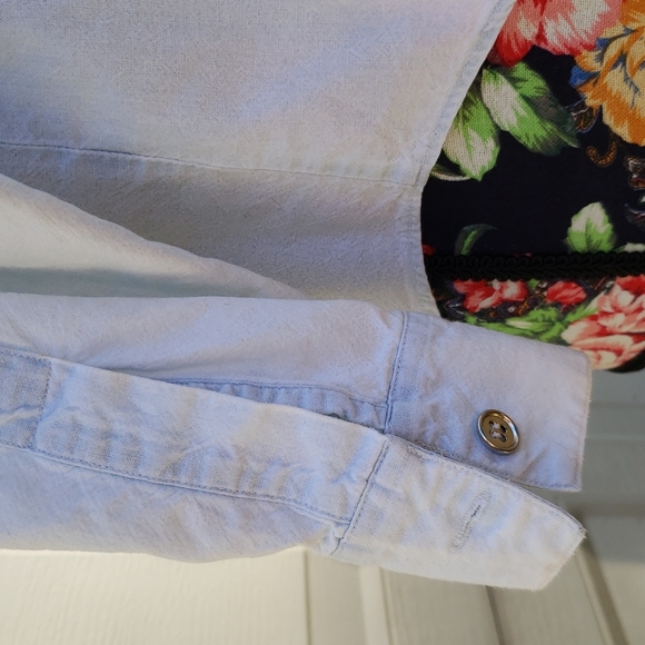 Venezia authentic 80s/90s denim shirt w/ silvertone collar points & shoulder pad - Picture 5 of 12